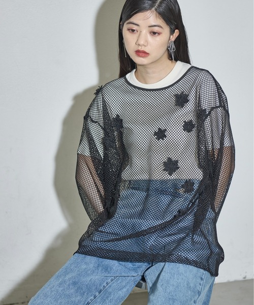 THE YOn（ザヨン）の「フラワーモチーフメッシュシアープルオーバー（Tシャツ/カットソー・レディース・ブラック/イエロー/ホワイト・FREE）」の13枚目の写真