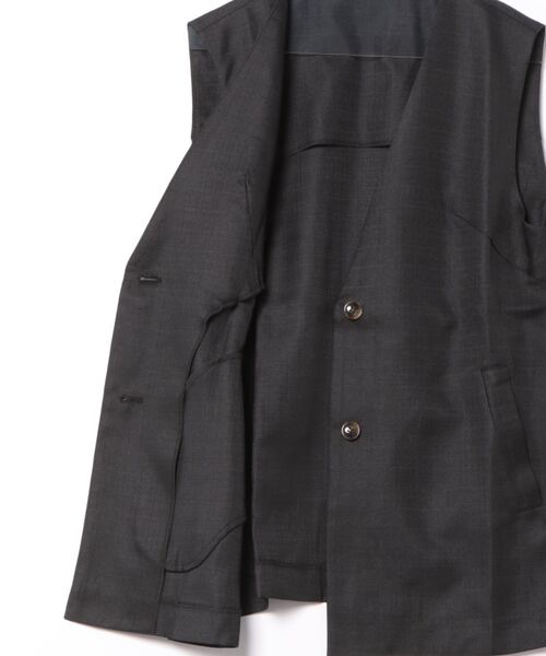 miclat（ミクラ）の「大きいサイズ　ジレ　miclat（ベスト・レディース・ベージュ系/ブラック・L/5L/4L/3L/LL）」の9枚目の写真