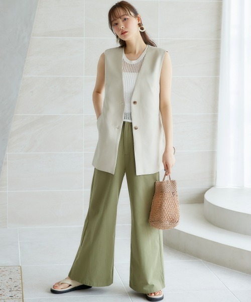 miclat（ミクラ）の「大きいサイズ　ジレ　miclat（ベスト・レディース・ベージュ系/ブラック・L/5L/4L/3L/LL）」の3枚目の写真