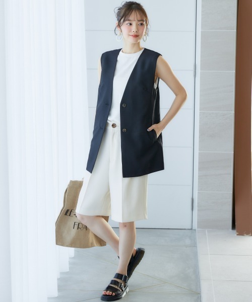 miclat（ミクラ）の「大きいサイズ　ジレ　miclat（ベスト・レディース・ベージュ系/ブラック・L/5L/4L/3L/LL）」の7枚目の写真