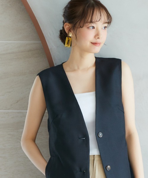 miclat（ミクラ）の「大きいサイズ　ジレ　miclat（ベスト・レディース・ベージュ系/ブラック・L/5L/4L/3L/LL）」の22枚目の写真