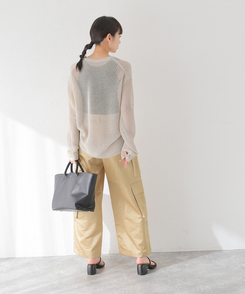 JOURNAL STANDARD(ジャーナルスタンダード)の「マットサテンカーゴパンツ(カーゴパンツ・レディース・ネイビー/タン・38/36)」の6枚目の写真