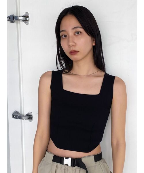EMODA（エモダ）の「ミニマルフィットニット（タンクトップ・レディース・ホワイト/その他/ブラック/グレー・FREE）」の3枚目の写真