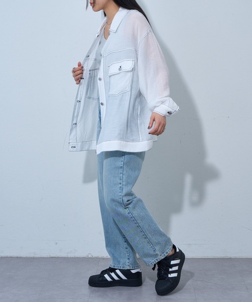 COLONY 2139（コロニートゥーワンスリーナイン）の「シアービッグシャツGジャン（シャツ/ブラウス・レディース・オフホワイト/ブルー/ブラック/アイボリー/グレー・FREE）」の14枚目の写真