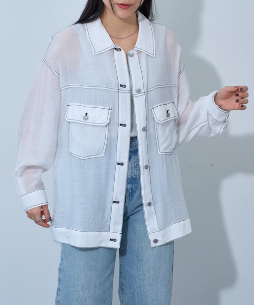 COLONY 2139（コロニートゥーワンスリーナイン）の「シアービッグシャツGジャン（シャツ/ブラウス・レディース・オフホワイト/ブルー/ブラック/アイボリー/グレー・FREE）」の8枚目の写真