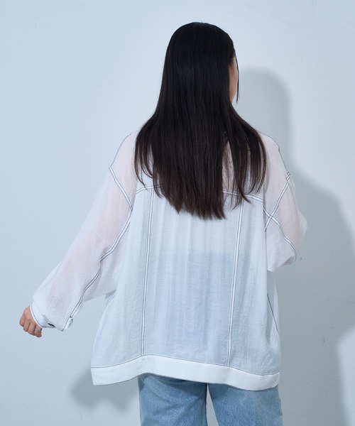 COLONY 2139（コロニートゥーワンスリーナイン）の「シアービッグシャツGジャン（シャツ/ブラウス・レディース・オフホワイト/ブルー/ブラック/アイボリー/グレー・FREE）」の9枚目の写真