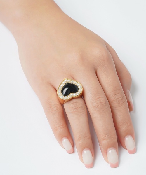 Enasoluna（エナソルーナ）の「enasoluna Secret heart ring