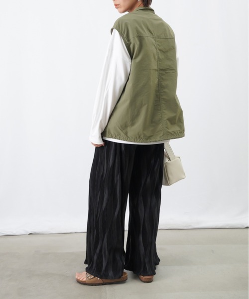 LUCA/LADY LUCK LUCA（ルカ/レディラックルカ）の「LC/LLL プリーツワイドイージーパンツ（その他パンツ・レディース・ブラック/ブルー/イエロー・FREE）」の17枚目の写真