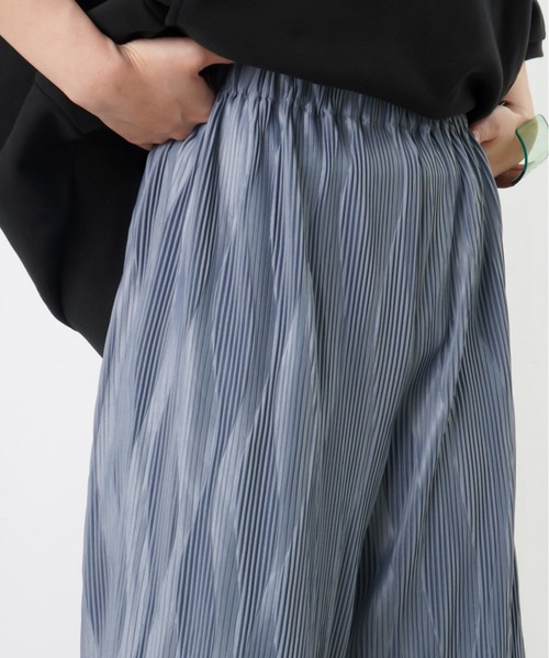 LUCA/LADY LUCK LUCA（ルカ/レディラックルカ）の「LC/LLL プリーツワイドイージーパンツ（その他パンツ・レディース・ブラック/ブルー/イエロー・FREE）」の4枚目の写真