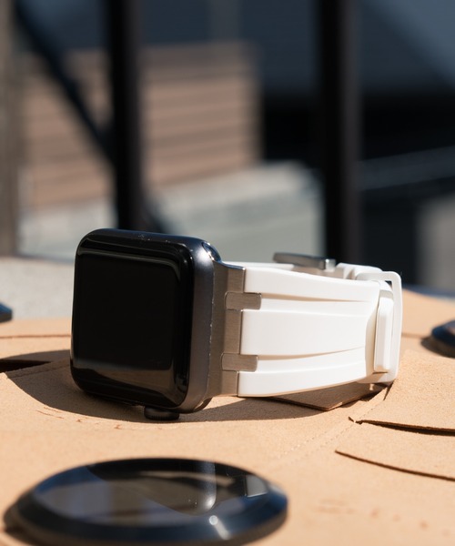 zandy(ズィーアンドワイ)の「zandy ズィー・アンド・ワイ/ Apple Watch【ステンレスシリコンバンド】Apple Watch バンド ステンレス×シリコン アップルウォッチベルト メタル ユニセックス /// silicone3(デジタル腕時計・レディース・ホワイト/ネイビー/グレー/オレンジ/ブラック・S/M)」の17枚目の写真