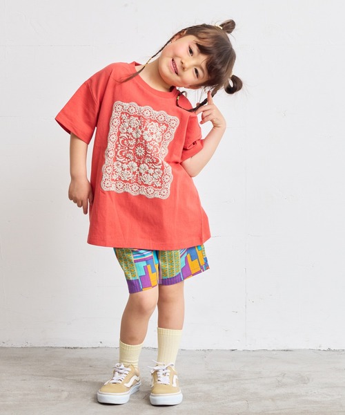 BIG FIELD（ビッグフィールド）の「レースプリントTシャツ（80～150cm）（Tシャツ/カットソー・キッズ・レッド/チャコール/オフホワイト・120/110/100/95/90/80/150/140/130）」の4枚目の写真