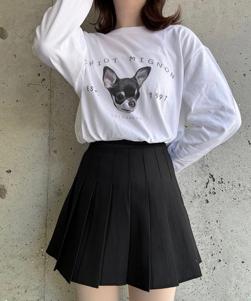 cuorequal(クオレコール)の「犬プリントデザインロングTシャツ(Tシャツ/カットソー・レディース・ホワイト・MEDIUM)」の4枚目の写真