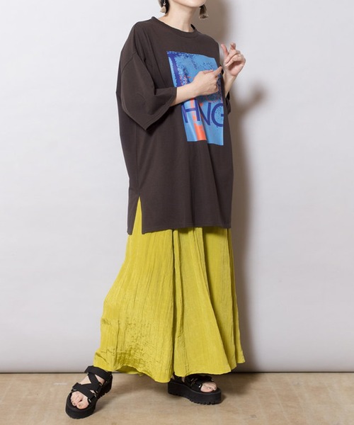 OSMOSIS(オズモーシス)の「プリントTシャツ(Tシャツ/カットソー・レディース・ブラック/チャコール/ホワイト・ONE SIZE)」の16枚目の写真