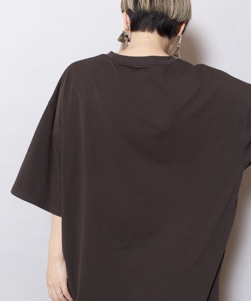 OSMOSIS(オズモーシス)の「プリントTシャツ(Tシャツ/カットソー・レディース・ブラック/チャコール/ホワイト・ONE SIZE)」の19枚目の写真