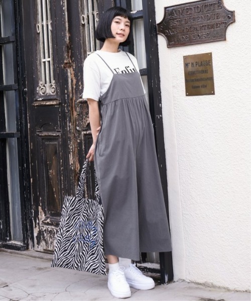 LBC（エルビーシー）の「キャミワイドサロペット（サロペット/オーバーオール・レディース・ブラック/グレー・M）」の18枚目の写真