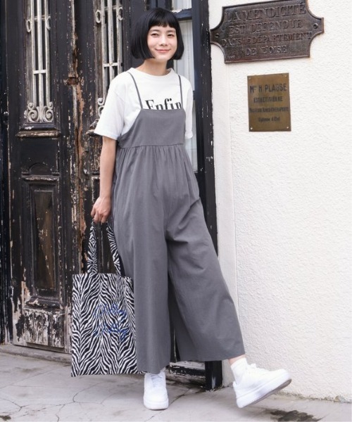 LBC（エルビーシー）の「キャミワイドサロペット（サロペット/オーバーオール・レディース・ブラック/グレー・M）」の20枚目の写真