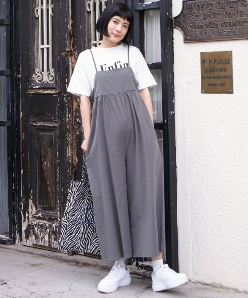 LBC（エルビーシー）の「キャミワイドサロペット（サロペット/オーバーオール・レディース・ブラック/グレー・M）」の19枚目の写真