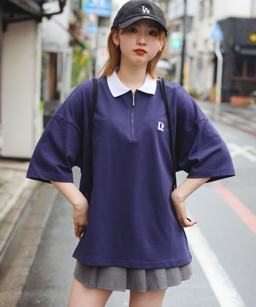 SPINNS(スピンズ)の「【ユニセックスで着用可能】ミニ裏毛半袖ハーフジップTシャツ D刺繍ロゴ(ポロシャツ・メンズ・ネイビー/ブラック/ワイン/ホワイト・ONESIZE)」の3枚目の写真