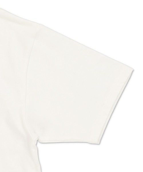 SPINNS(スピンズ)の「【ユニセックスで着用可能】ミニ裏毛半袖ハーフジップTシャツ D刺繍ロゴ(ポロシャツ・メンズ・ネイビー/ブラック/ワイン/ホワイト・ONESIZE)」の7枚目の写真