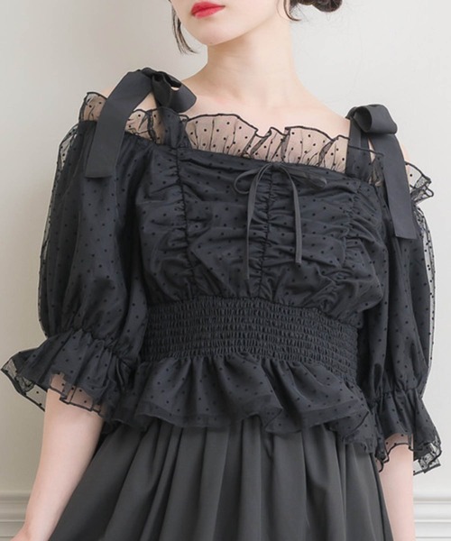 ems excite（エムズエキサイト）の「肩リボンチュールオフショルBL（シャツ/ブラウス・レディース・ピンク/ブラック系その他/ナチュラル・FREE）」の2枚目の写真