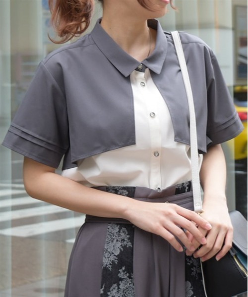 axes femme(アクシーズファム)の「バイカラーフラシシャツ(シャツ/ブラウス・レディース・ブラック/ブルーグリーン/グレー・FREE)」の4枚目の写真