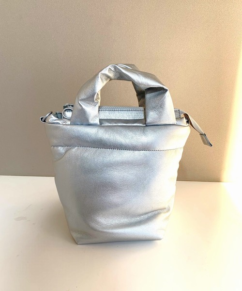 Q（キュー）の「パフィーミニショルダー（ショルダーバッグ・レディース・ブラック/シルバー/グリーン・ONE SIZE）」の18枚目の写真