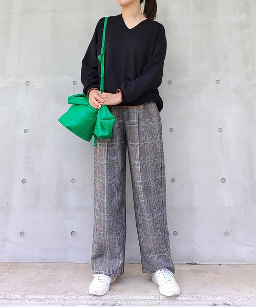 Q（キュー）の「パフィーミニショルダー（ショルダーバッグ・レディース・ブラック/シルバー/グリーン・ONE SIZE）」の12枚目の写真