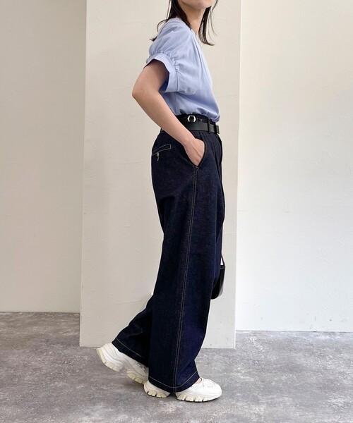 fredy emue（フレディエミュ）の「シルケット袖ギャザープルオーバーカットソー（Tシャツ/カットソー・レディース・チャコールグレー/グレイッシュブルー/ネイビー/オフホワイト・38）」の22枚目の写真