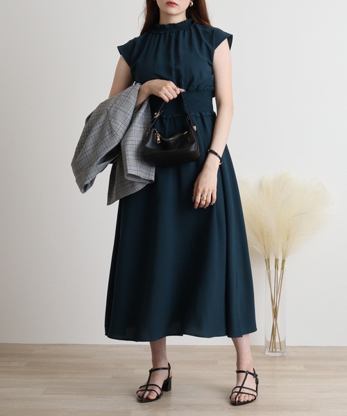 MARBLE WALTS(マーブルワルツ)の「MARBLE WALTZ ウエストシャーリングワンピース(ワンピース・レディース・グレイッシュベージュ/スモークピンク/モカ/ダークグリーン・M)」の15枚目の写真