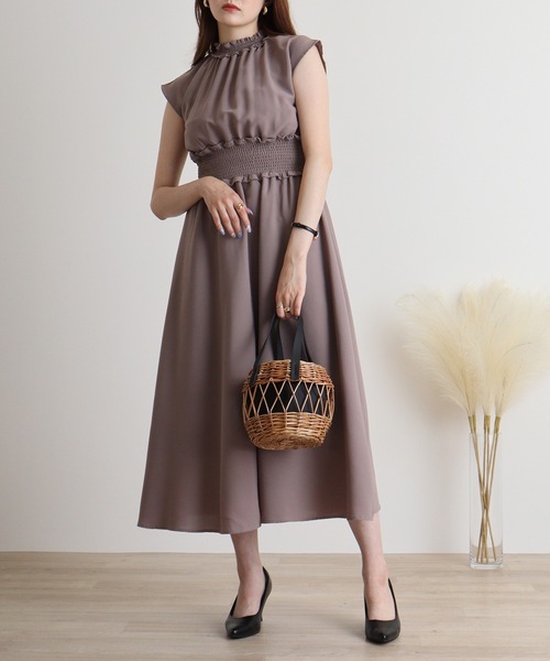 MARBLE WALTS(マーブルワルツ)の「MARBLE WALTZ ウエストシャーリングワンピース(ワンピース・レディース・グレイッシュベージュ/スモークピンク/モカ/ダークグリーン・M)」の7枚目の写真