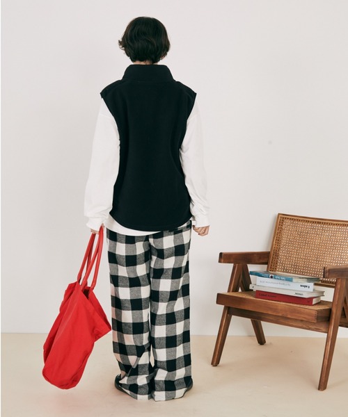 MERLOT（メルロー）の「バイカラーハーフジップフリースベスト（ベスト・レディース・ブラック/ブラウン・FREE）」の7枚目の写真