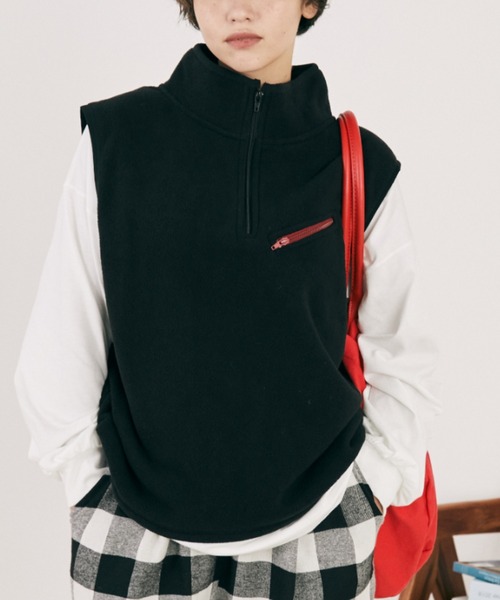 MERLOT（メルロー）の「バイカラーハーフジップフリースベスト（ベスト・レディース・ブラック/ブラウン・FREE）」の13枚目の写真