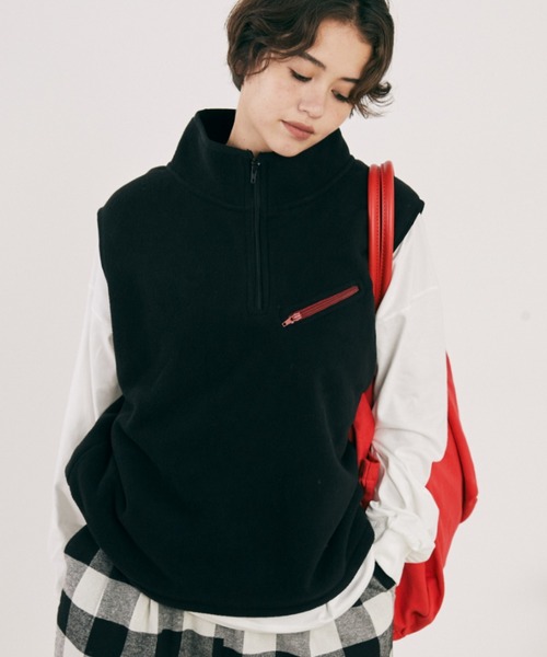 MERLOT（メルロー）の「バイカラーハーフジップフリースベスト（ベスト・レディース・ブラック/ブラウン・FREE）」の12枚目の写真