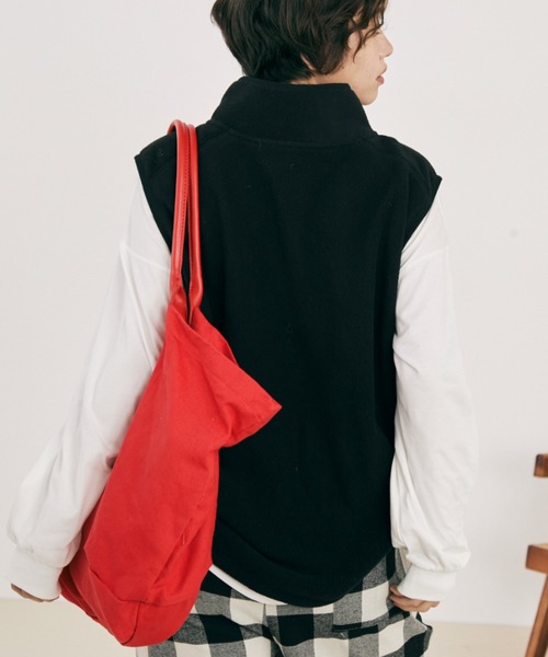 MERLOT（メルロー）の「バイカラーハーフジップフリースベスト（ベスト・レディース・ブラック/ブラウン・FREE）」の11枚目の写真
