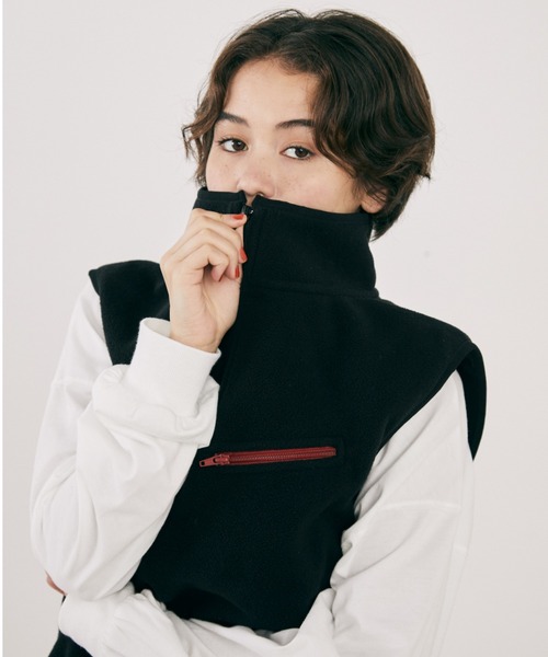 MERLOT（メルロー）の「バイカラーハーフジップフリースベスト（ベスト・レディース・ブラック/ブラウン・FREE）」の10枚目の写真