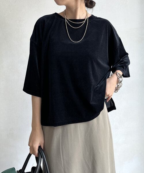 DouDou(ドゥドゥ)の「シアーベロアワイドTEE(Tシャツ/カットソー・レディース・ブラック/アイボリー/グレイッシュベージュ・FREE)」の21枚目の写真