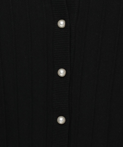mysty woman（ミスティウーマン）の「パールボタンストライプカーディガン 149812（カーディガン/ボレロ・レディース・ブラック/グレイッシュベージュ/シルバーグレー/グリーン・FREE）」の5枚目の写真