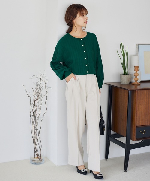 mysty woman（ミスティウーマン）の「パールボタンストライプカーディガン 149812（カーディガン/ボレロ・レディース・ブラック/グレイッシュベージュ/シルバーグレー/グリーン・FREE）」の10枚目の写真