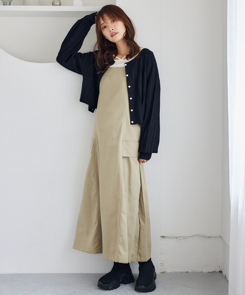 mysty woman（ミスティウーマン）の「パールボタンストライプカーディガン 149812（カーディガン/ボレロ・レディース・ブラック/グレイッシュベージュ/シルバーグレー/グリーン・FREE）」の12枚目の写真