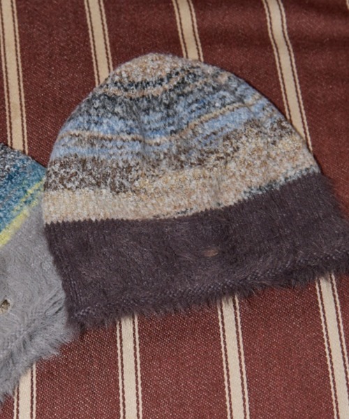 idem（イデム）の「mix color shaggy beanie / MIXカラーシャギービーニー（ニットキャップ/ビーニー・レディース・グレー/ブラウン・FREE）」の11枚目の写真
