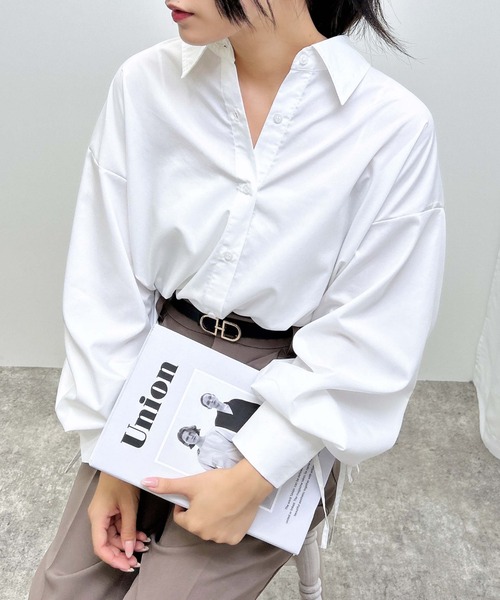 INGNI（イング）の「バックドロストシャツ（シャツ/ブラウス・レディース・ブルー/オフホワイト/ブラック・M）」の5枚目の写真