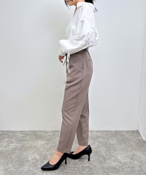 INGNI（イング）の「バックドロストシャツ（シャツ/ブラウス・レディース・ブルー/オフホワイト/ブラック・M）」の11枚目の写真