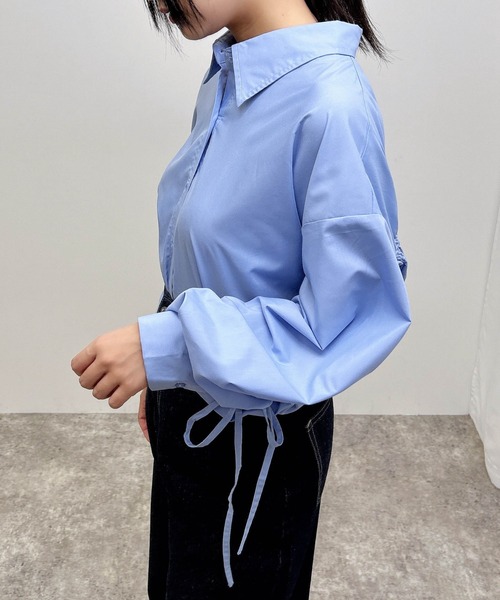 INGNI（イング）の「バックドロストシャツ（シャツ/ブラウス・レディース・ブルー/オフホワイト/ブラック・M）」の20枚目の写真