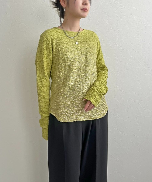 LHELBIE（レルビエ）の「箔プリントシャーリングトップス（Tシャツ/カットソー・レディース・グレー/オフホワイト/イエロー系その他・M）」の16枚目の写真