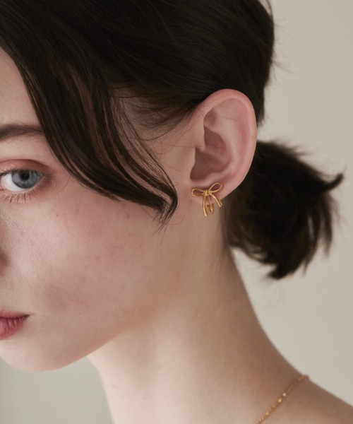 ciite' surgical stainless（シーテサージカルステンレス）の「【 金属アレルギー対応 】 リボンイヤリング サージカルステンレス   (両耳用)（イヤリング・レディース・シルバー/ゴールド・FREE）」の11枚目の写真