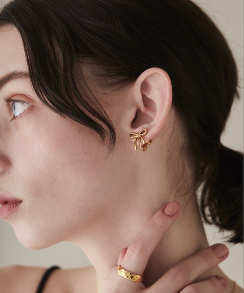 ciite' surgical stainless（シーテサージカルステンレス）の「【 金属アレルギー対応 】 リボンイヤリング サージカルステンレス   (両耳用)（イヤリング・レディース・シルバー/ゴールド・FREE）」の12枚目の写真