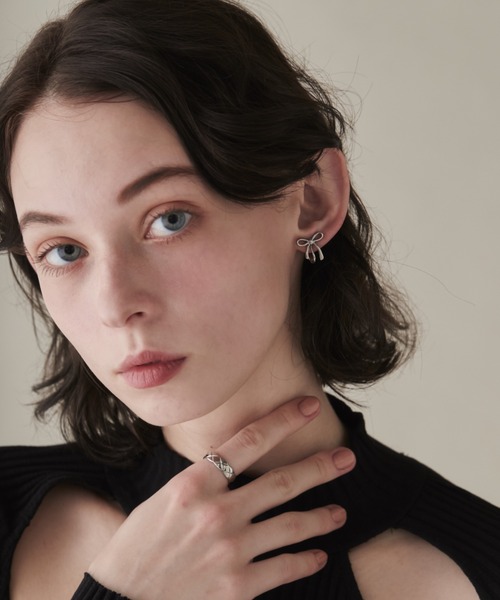 ciite' surgical stainless（シーテサージカルステンレス）の「【 金属アレルギー対応 】 リボンイヤリング サージカルステンレス   (両耳用)（イヤリング・レディース・シルバー/ゴールド・FREE）」の14枚目の写真