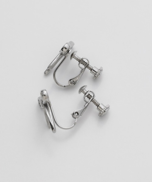 ciite' surgical stainless（シーテサージカルステンレス）の「【 金属アレルギー対応 】 リボンイヤリング サージカルステンレス   (両耳用)（イヤリング・レディース・シルバー/ゴールド・FREE）」の6枚目の写真