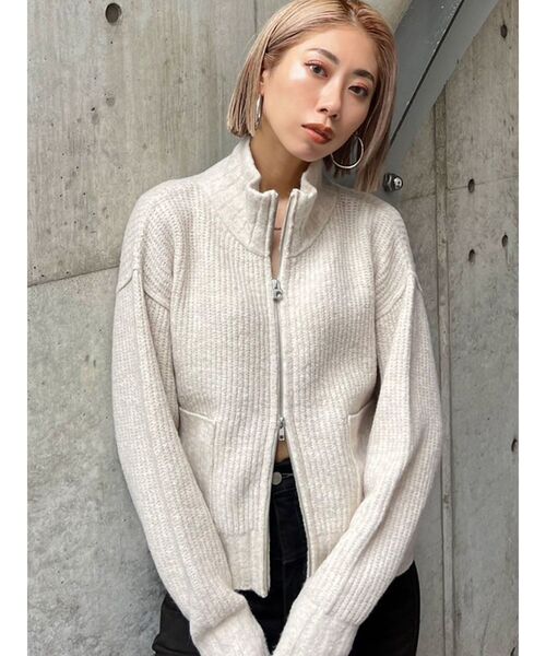 EMODA（エモダ）の「【WEB限定】ルーズハイネックリブニット（カーディガン/ボレロ・レディース・ミント/アイボリー/グレー/ブラック・FREE）」の2枚目の写真