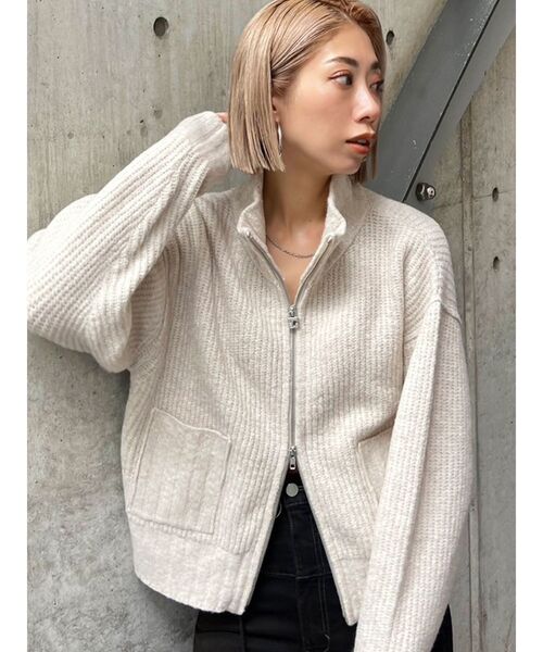 EMODA（エモダ）の「【WEB限定】ルーズハイネックリブニット（カーディガン/ボレロ・レディース・ミント/アイボリー/グレー/ブラック・FREE）」の20枚目の写真